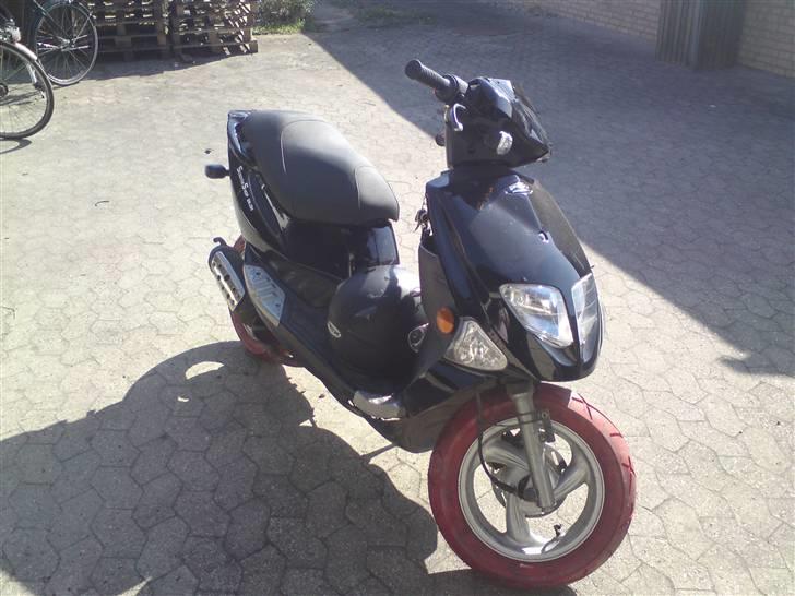 PGO Dr. Big - **Nye dæk** billede 6