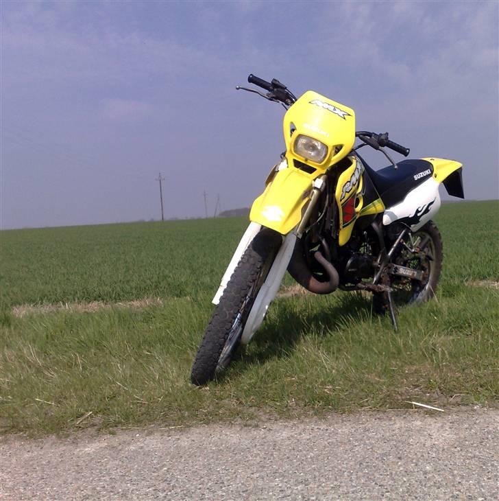 Suzuki RMX - min fine RMX FotoGraf min lille fætter Thomas.P Tak til ham billede 2