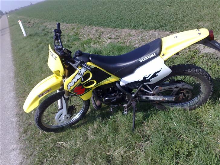 Suzuki RMX - den er fin FotoGraf min lille fætter Thomas.P Tak til ham billede 5