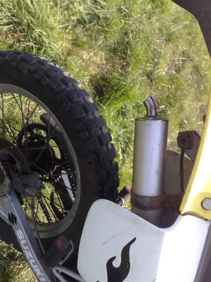 Suzuki RMX - et lille foto af min udstødning FotoGraf min lille fætter Thomas.P Tak til ham billede 6