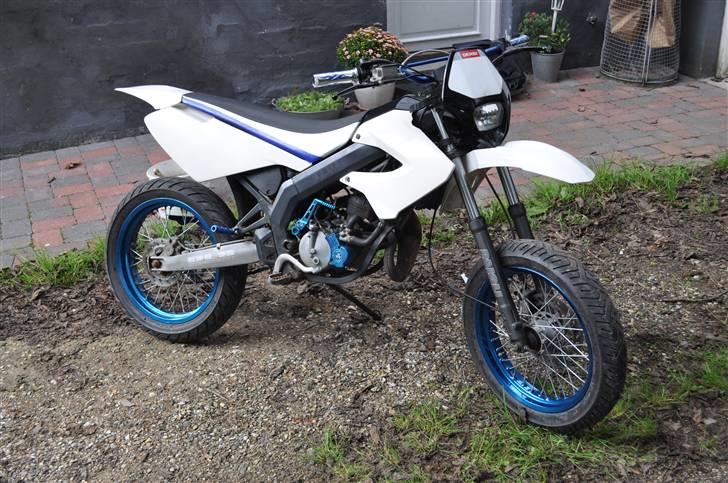 Derbi Senda X-Treme - godt 1 år gammelt billede :) billede 1