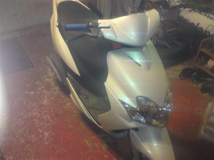 Yamaha Jog R Solgt ! :D - Nye Skjolde ;p  billede 11