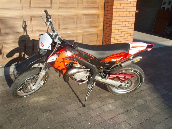 Aprilia Sx 50 LC DD -*Solgt*- - Den er bare Flot !           Taget d. 13/5-09  billede 3