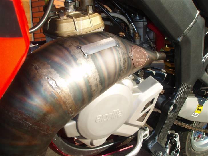 Aprilia Sx 50 LC DD -*Solgt*- - Efterhånden en Fin Motor =D        Taget d. 13/5-09  billede 4