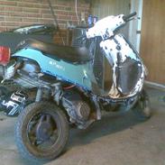 PGO Comet  SOLGT for 1200kr.