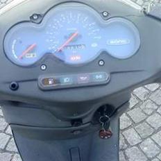 Aprilia Sonic (SOLGT)