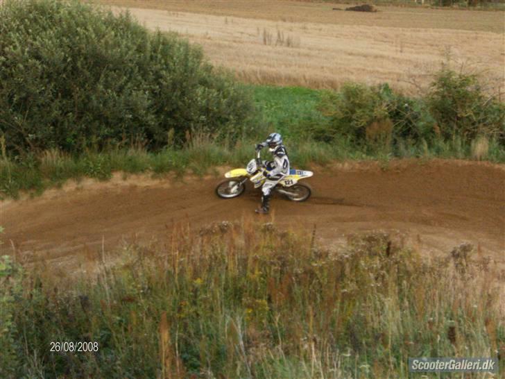 Suzuki rm 85 solgt - en af de første træninger billede 5