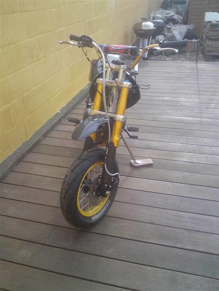 MiniBike SOLGT TIL POLLE FOR SATAN billede 9