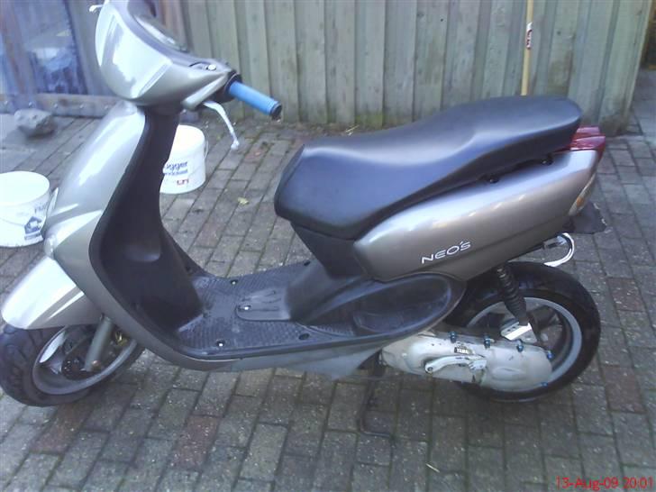 Yamaha neos billede 8