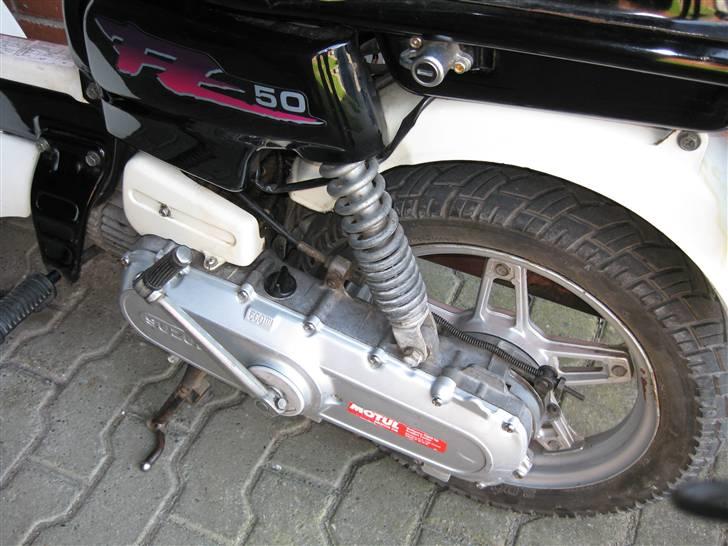 Suzuki FZ50  billede 1