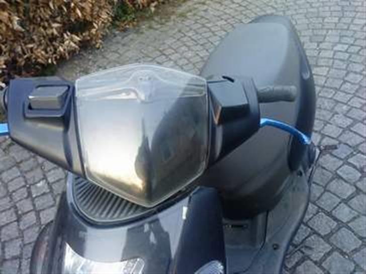 Aprilia Sonic (SOLGT) billede 3