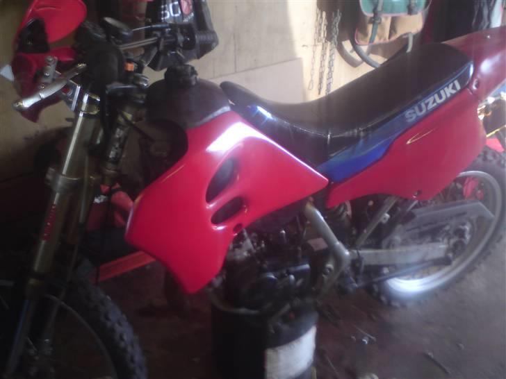 Suzuki Rmx BYTTET TIL SSR! billede 4