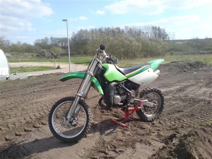 Kawasaki kx85 årg. *SOLGT* billede 6