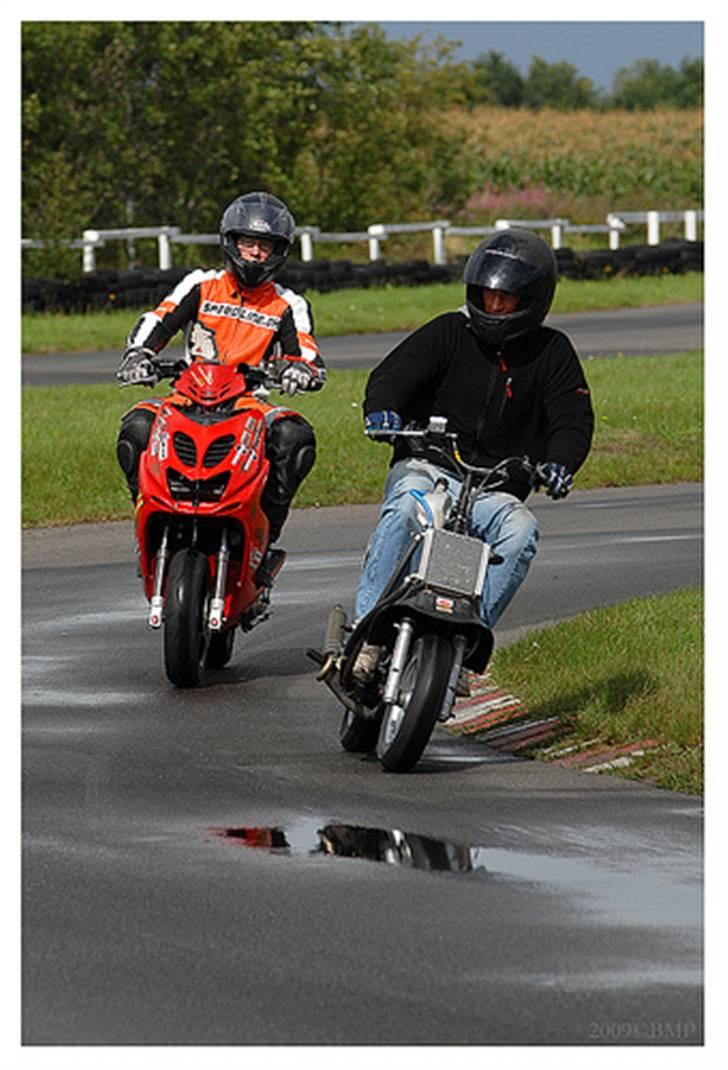 Yamaha aerox Racing billede 3