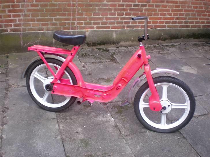 Vespa ciao si - da jeg havde samlet den kun næsten færdig billede 2