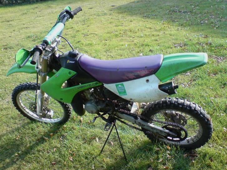 Kawasaki KX 85 BYTTET. billede 2