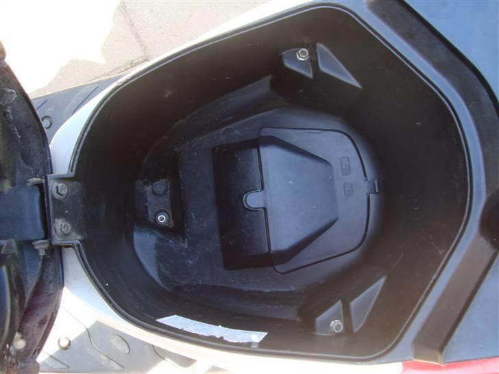 Peugeot speedfight 2 *solgt* billede 8