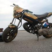 Suzuki street magic- solgt-