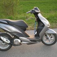 Yamaha Jog R ( Solgt )