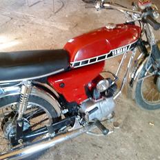 Yamaha 4 gear/ byttet til jog :)