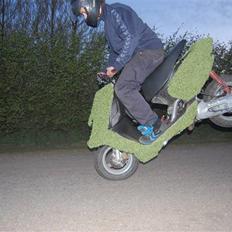 Aprilia  Sonic Evo2 LCDD  Byttet