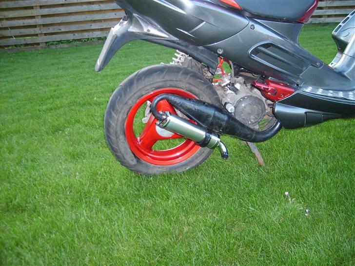 Peugeot speedfight 2 solgt billede 5