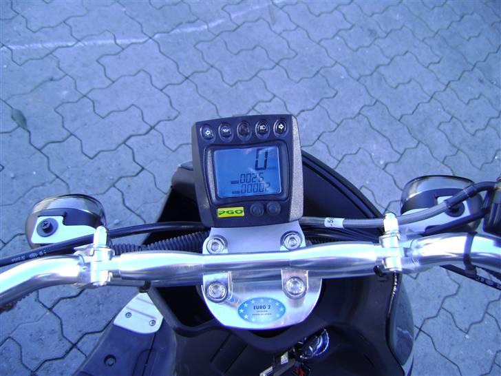 PGO Naked - standard gejl. (standard bartstyr, digital speedometer) billede 5