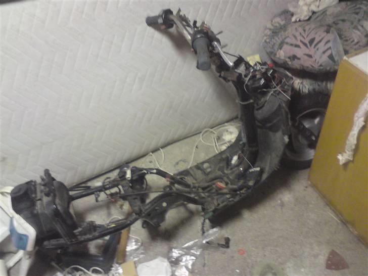 Yamaha jog fs EFTER billede 9