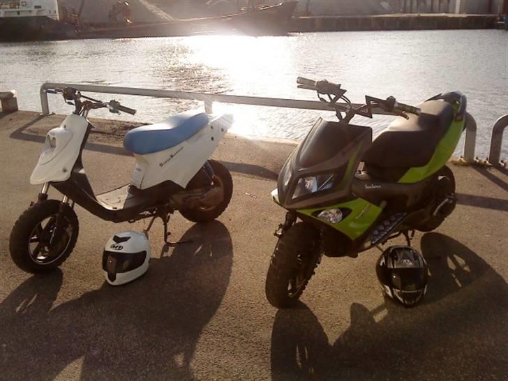 PGO Hot 50 - solgt  - G max`en og hotten (: billede 3