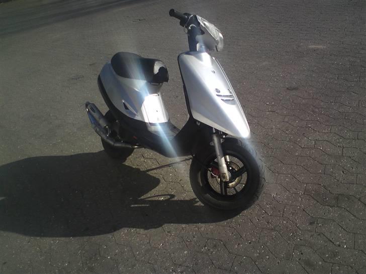 Yamaha jog fs  "slogt" billede 1