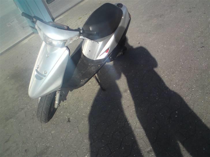 Yamaha jog fs  "slogt" billede 3