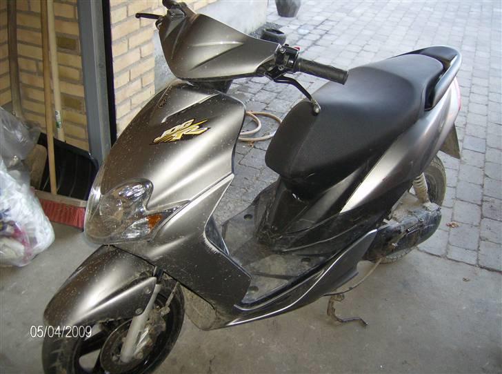 Yamaha jog r (Solgt) billede 9