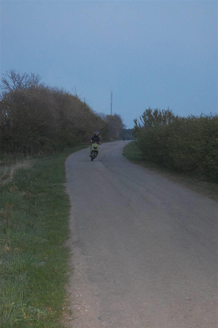 Aprilia  Sonic Evo2 LCDD  Byttet billede 4