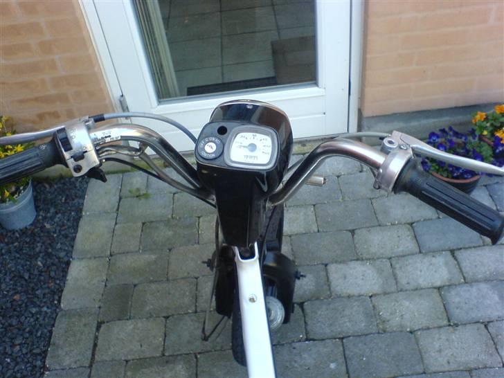 Suzuki                fz50 solgt billede 3