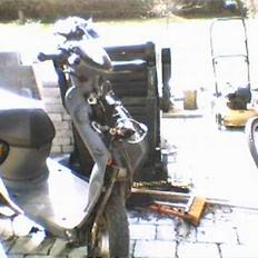 Yamaha jog space ( SOLGT )