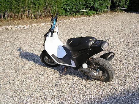 PGO Hot 50-Solgt billede 3