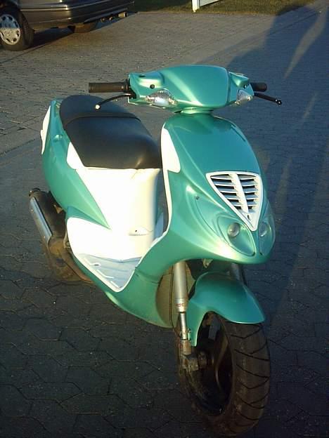 Piaggio NRG mc3 *Byttet* - 29-03-2005... Flot billed i sen aftensol! billede 3