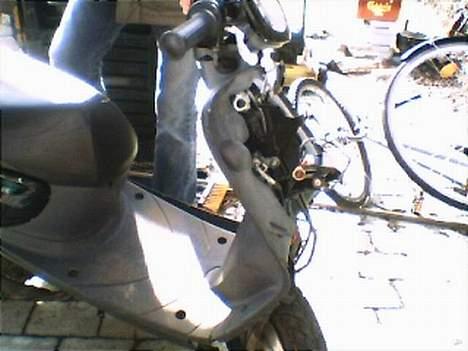 Yamaha jog space ( SOLGT ) billede 4