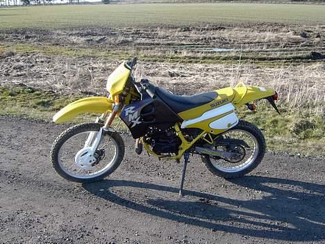 Suzuki rmx billede 2