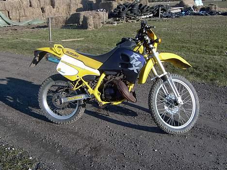 Suzuki rmx billede 4