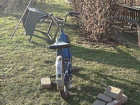 Vespa CiAo PrOjEkT    solgt. billede 4