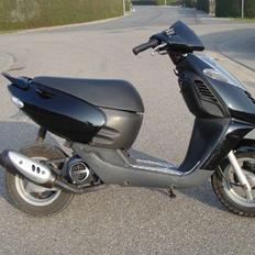 Aprilia Sonic (SOLGT)