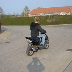 Aprilia Sonic (SOLGT)