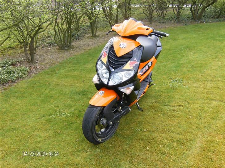 Peugeot speedfight solgt billede 10