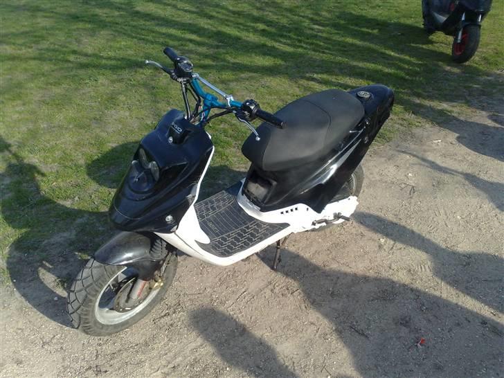 PGO Hot 50 **SOLGT** billede 9