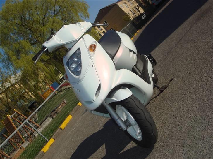 Aprilia Sonic (SOLGT) billede 3