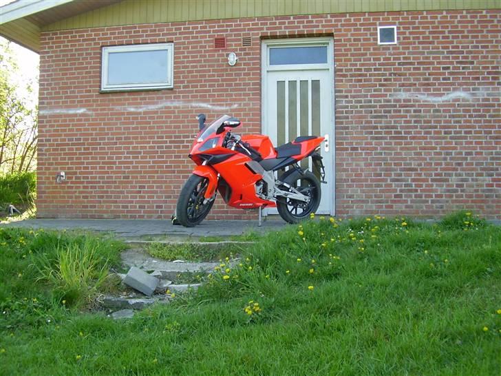 Derbi Gpr Racing Solgt - den er satme fræk billede 1