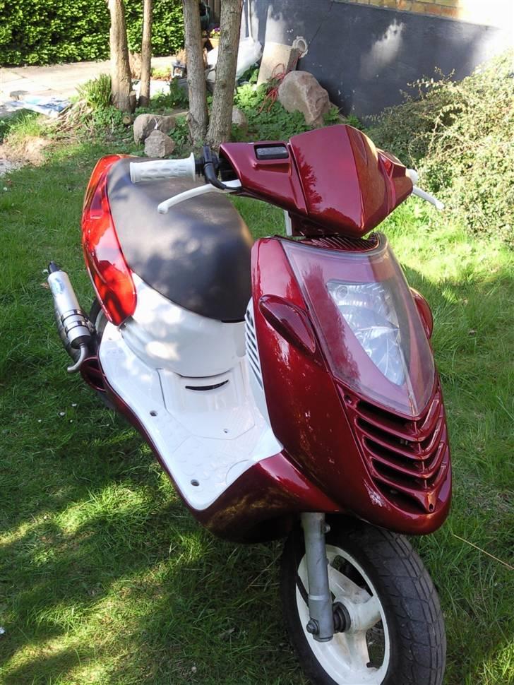 Aprilia Sonic - Efter renovering - 90 % færdig samlet, som den står nu :) billede 13