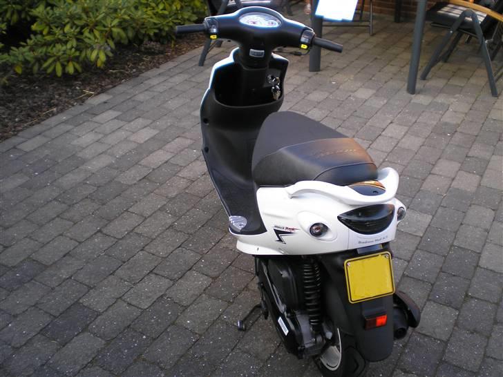 PGO White Magic SOLGT! billede 14