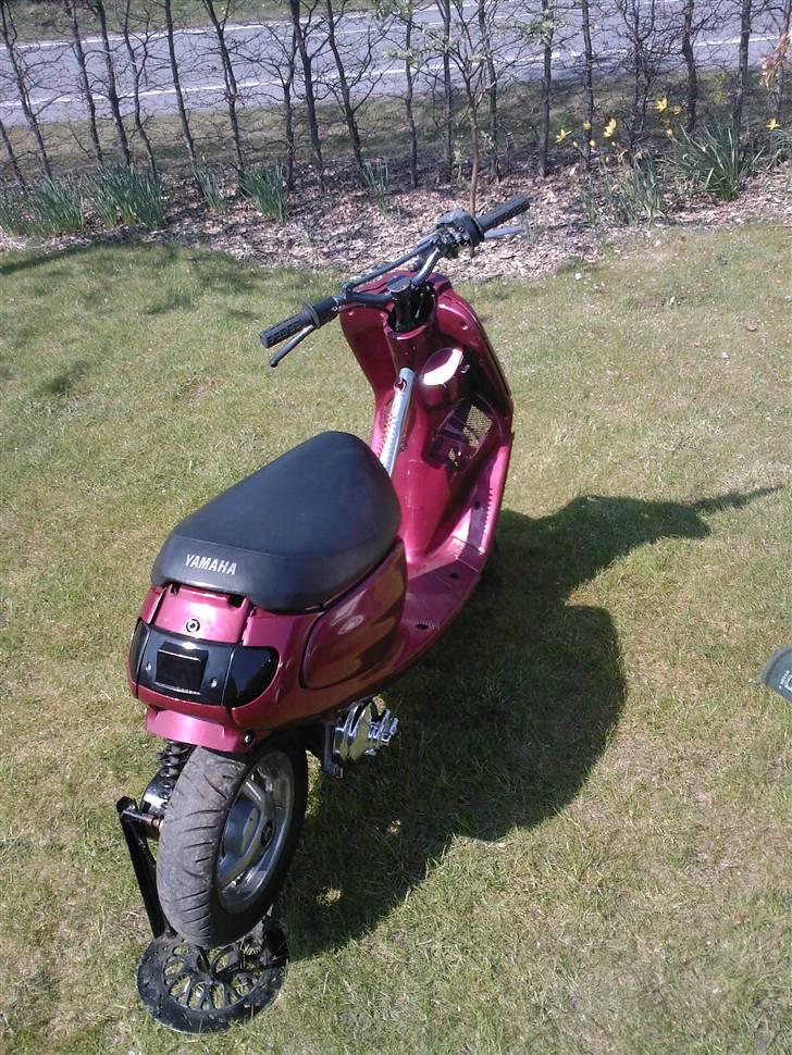 Yamaha Jog space Lc  solgt - farven ( lidt dårlig kvalig men man kan lige fornemme den )  billede 5